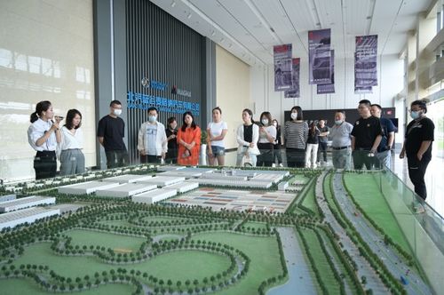 以智慧工厂为矛，北汽蓝谷极狐品牌加速突围